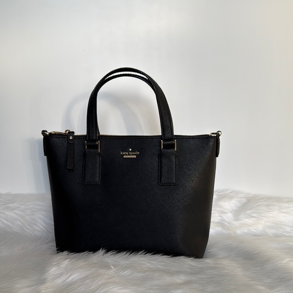 Kate Spade New York Cameron Street Lucie bag/Crossbody bag with matching wallet - Picture 4 of 16